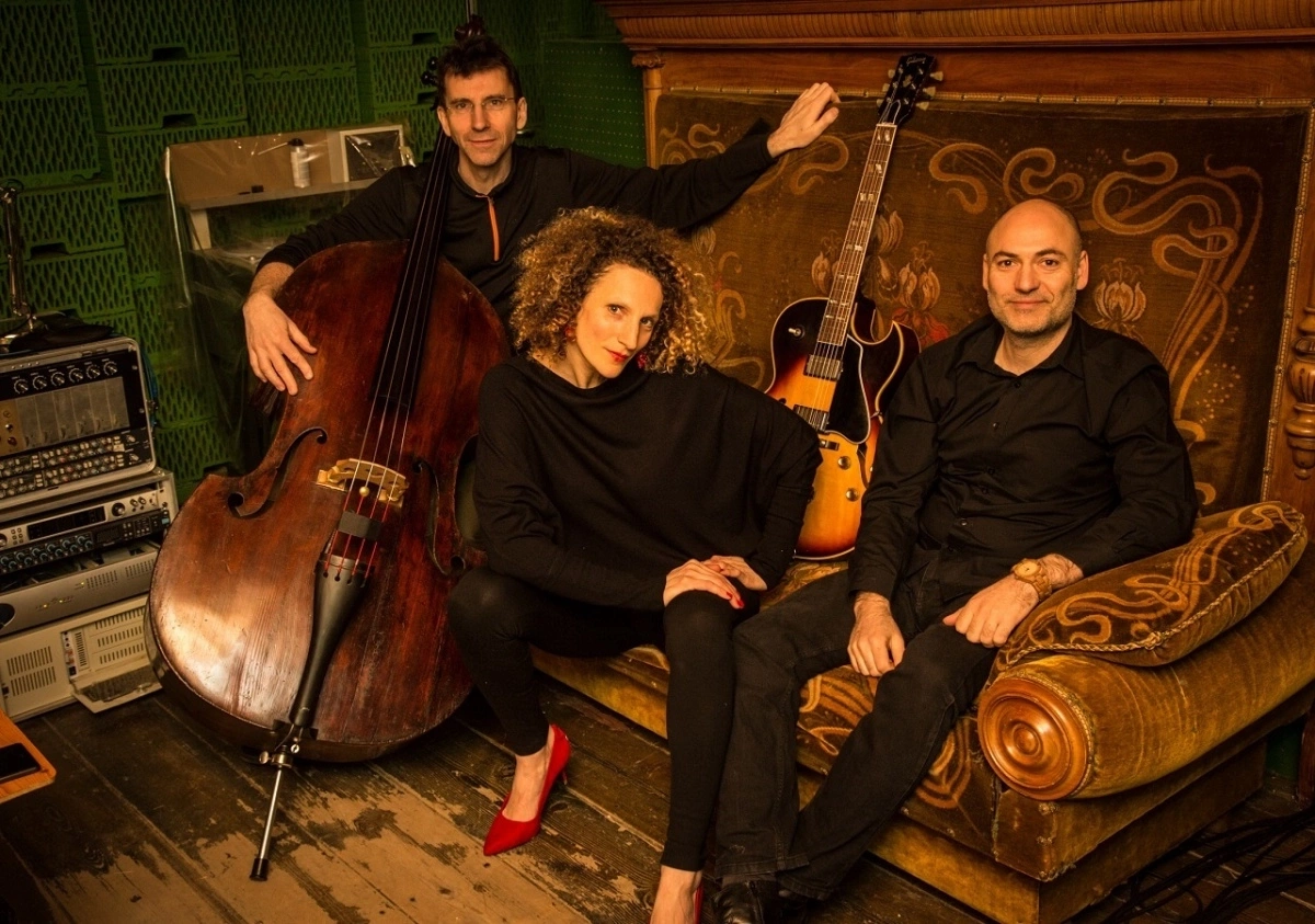 Petra Ernyei Quartet